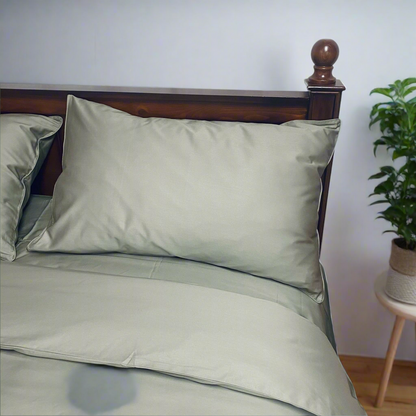 EcoDrop Organic Cotton Bedding Set – GOTS Certified Quilt Cover & Flat Sheet (Queen/King)